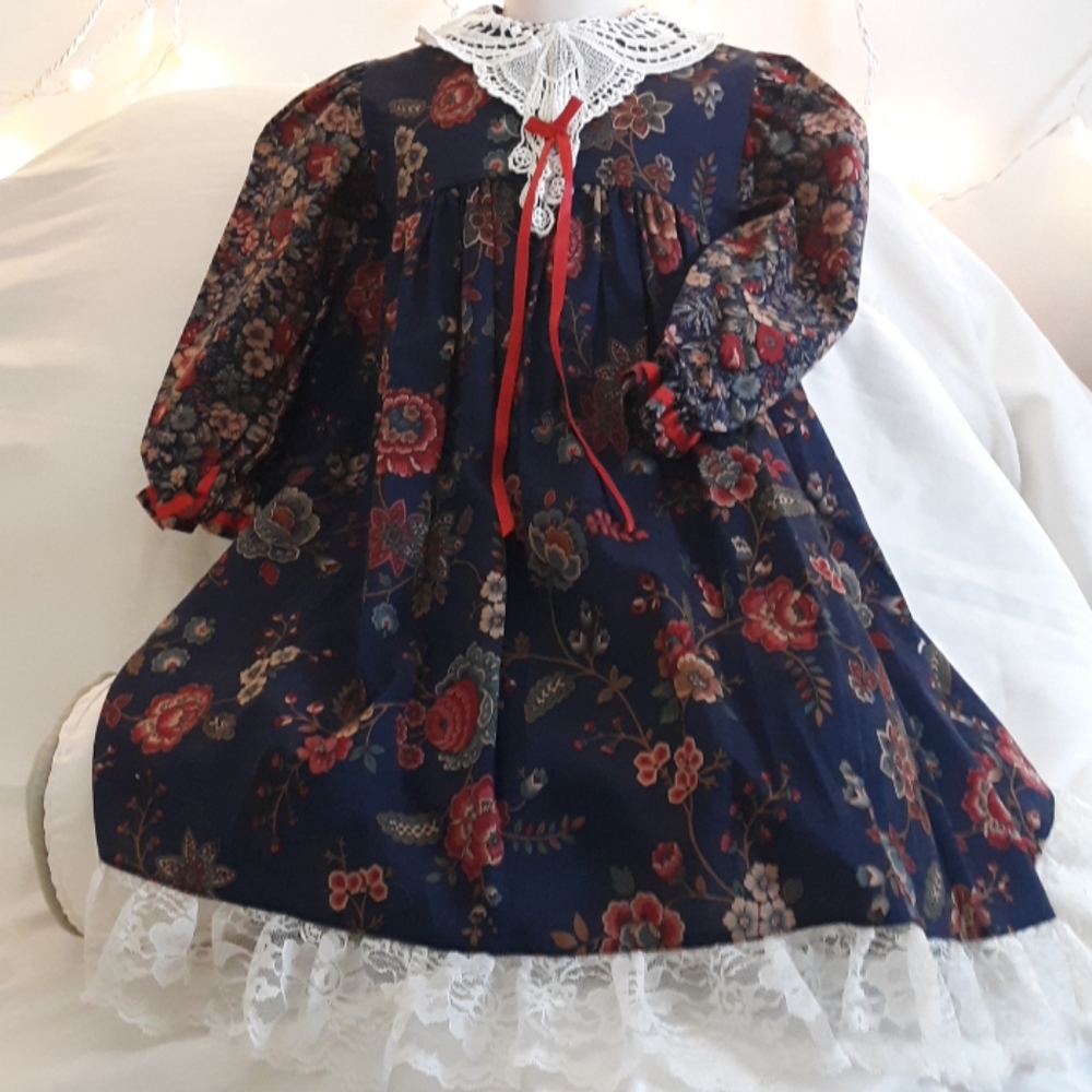 Vintage Cotton & Lace Floral Girls Peasant Dress Sz 2